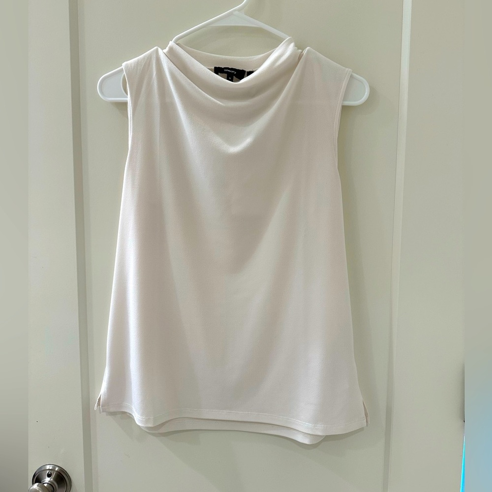 NWT - theory white Drape Neck SL Top black knit crepe sleeveless blouse Medium